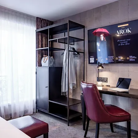 Arok Hotel 3*